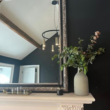 Luxury Croft Templepatrick Near Airport Rabbit And Hilton Hotel Exterior foto